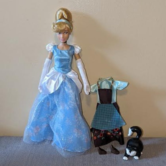Disney Other - SHOP DISNEY STORYBOOK CINDERELLA DOLL with accessories